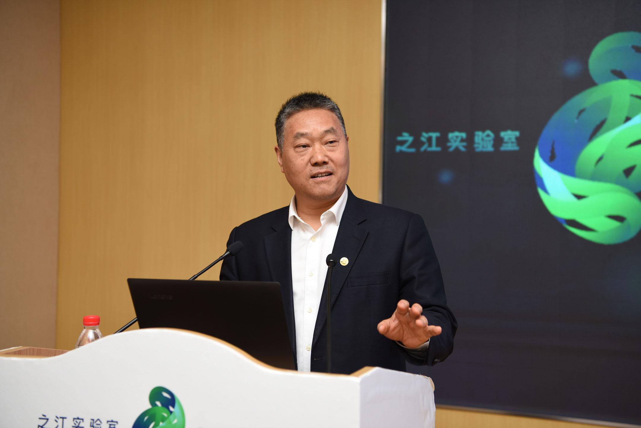 立足5g展望未来北邮副校长王文博作客之江讲坛