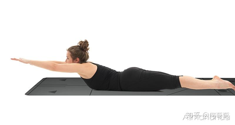 瑜伽体式——飞机扭转式