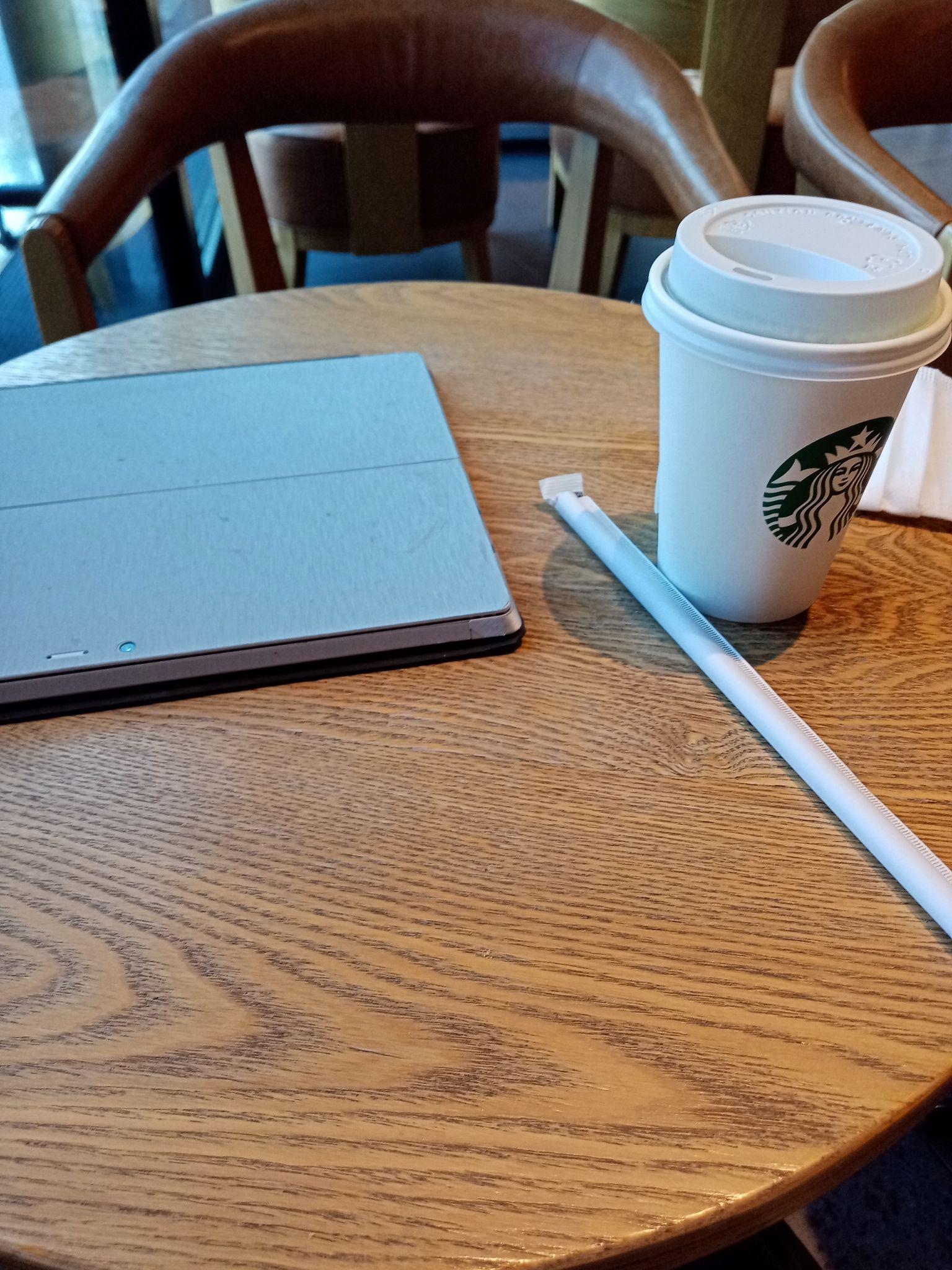 来星巴克办公的人是什么心态 - 知乎