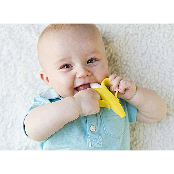 小孩子正确刷牙方法 v2-6ebe798e38a18c1bf5a81b25c0e43956_r.jpg
