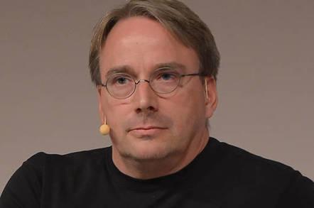 Linus Torvalds https://pic3.zhimg.com/v2-6ec17a4f184ee3702974b74024d22ba1_720w.jpg?source=7e7ef6e2