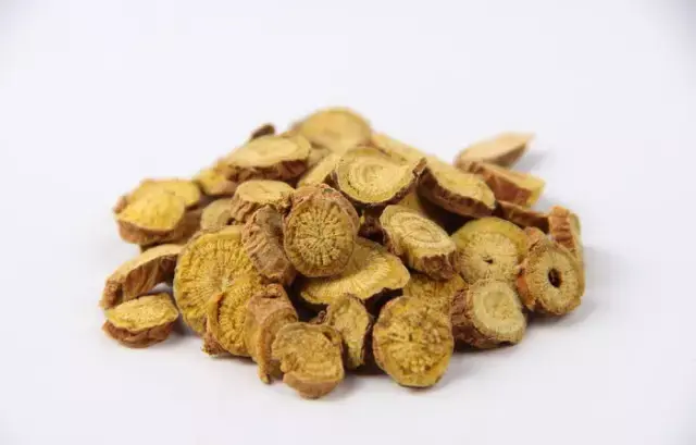 每天最少学一味中药-黄芩