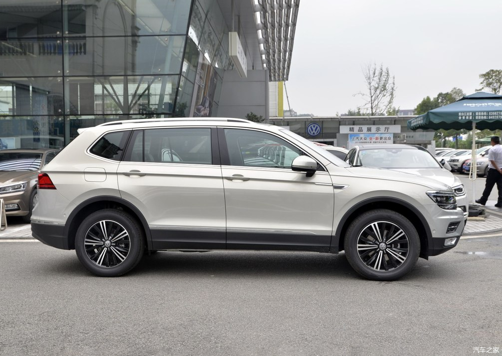 到店实拍大众途观l2019改款柳州地区年中促销现车颜色齐全