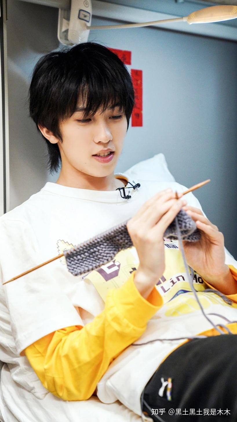 如何评价《创造营2021》的林墨? - 知乎