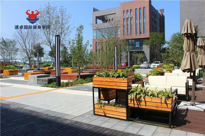 速卓健身学院招生火爆进行中