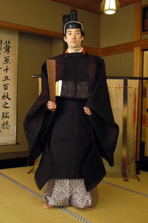 日本平安时代武士服饰图片