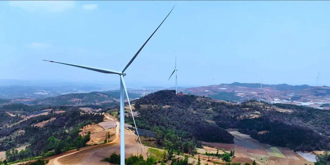 电建速度！全国单体容量最大高海拔山地风电场并网发电 知乎 