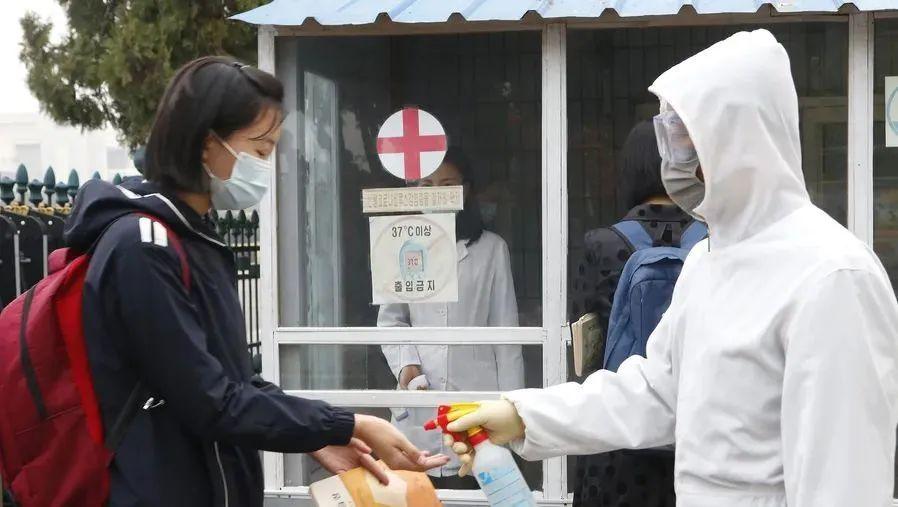 奥密克戎攻入朝鲜井喷式疫情致多人死亡30万发热病例源头成谜