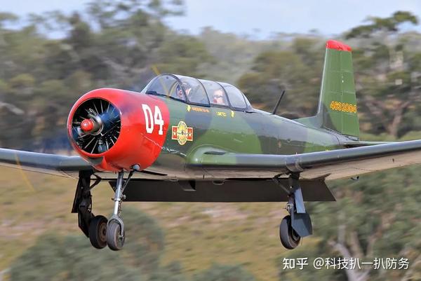 我国初教-6飞机，具有安全性等综合性能，所以能持续服役至今 - 知乎
