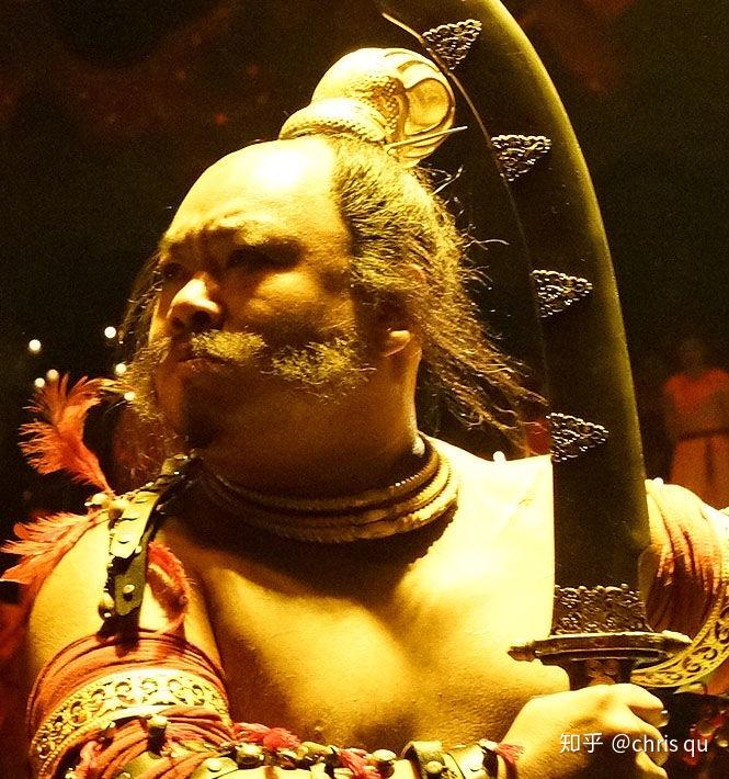 同年,刚刚吞并阿不思部落的安禄山被告知,一向和自己不和的哥舒翰成了