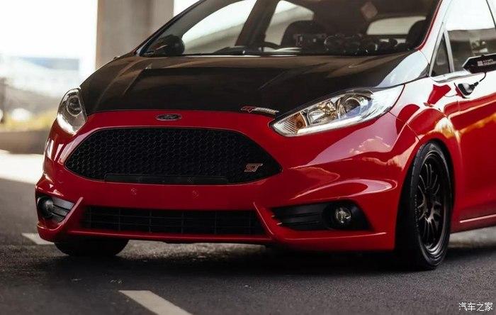 泰式风味嘉年华,不同于泰国改装车常见的夸张样式