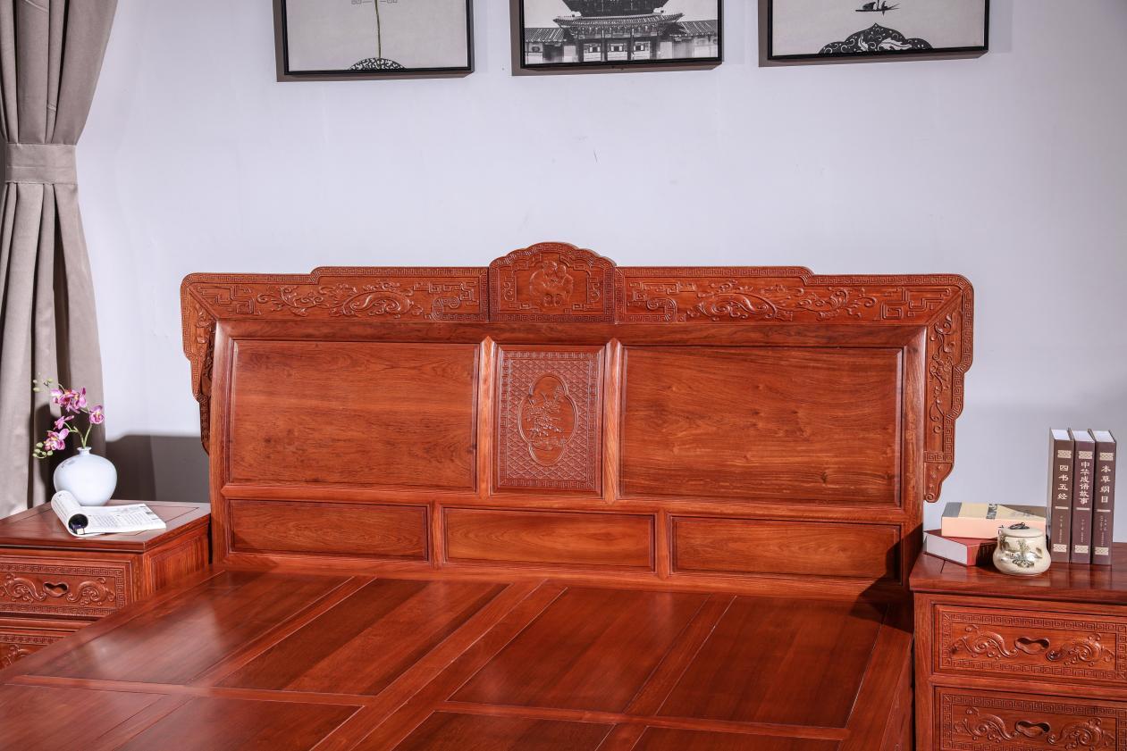 老榆木床 山水雕刻孔雀床 红木床1.8米双人床中式古典雕花床 定做-阿里巴巴