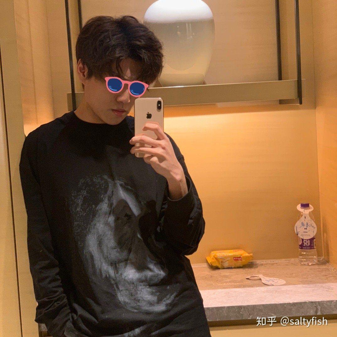 仅仅看脸,某幻君真的帅吗? - 知乎