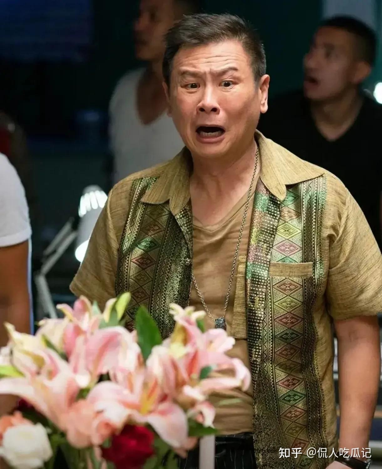 张世:与妻子恋爱长跑,演技封神也曾被封杀,59岁隐居是隐形富豪 - 知乎