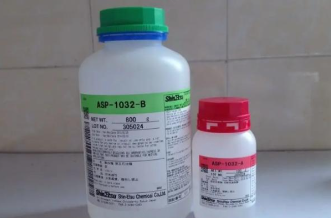 光刻胶告警日本信越对5000款产品涨价