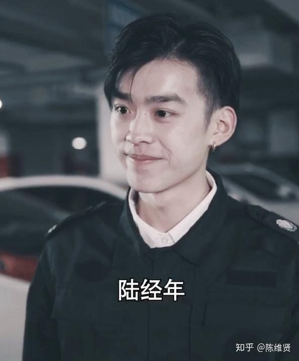 在抖音刷到100次总裁弃妃后,我发现了沙雕广告让人上头的秘密