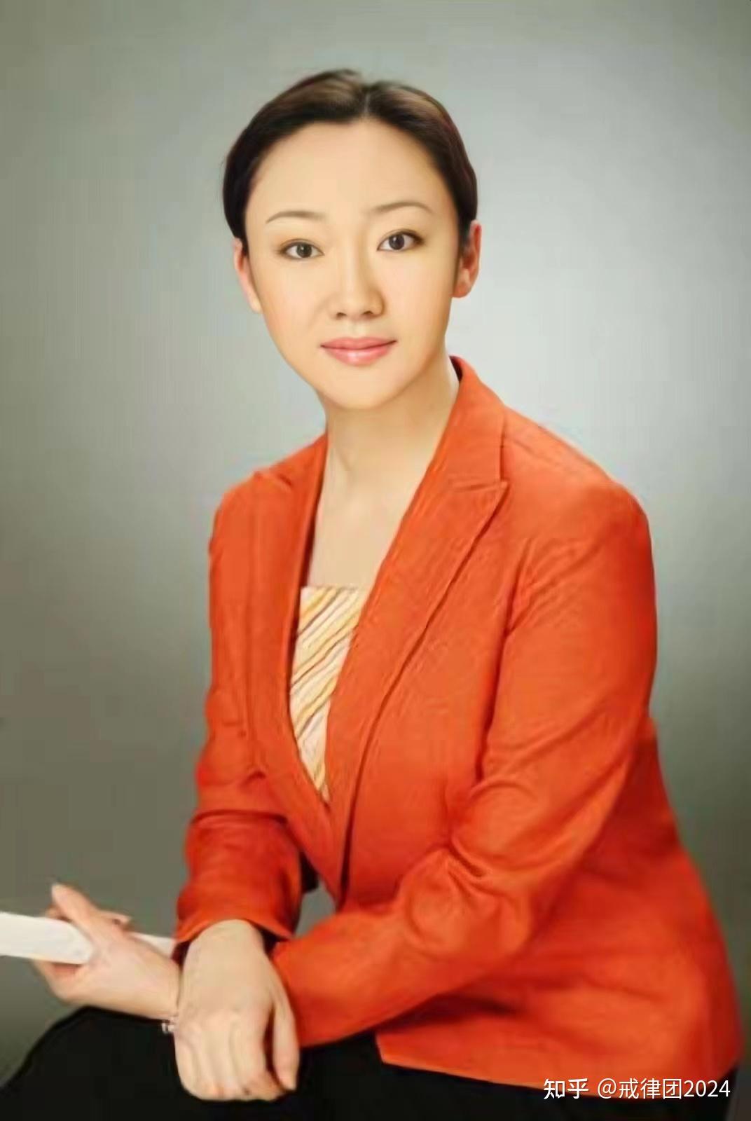 2024年12月8日黑龙江电视台21位女明星主持人龙草系