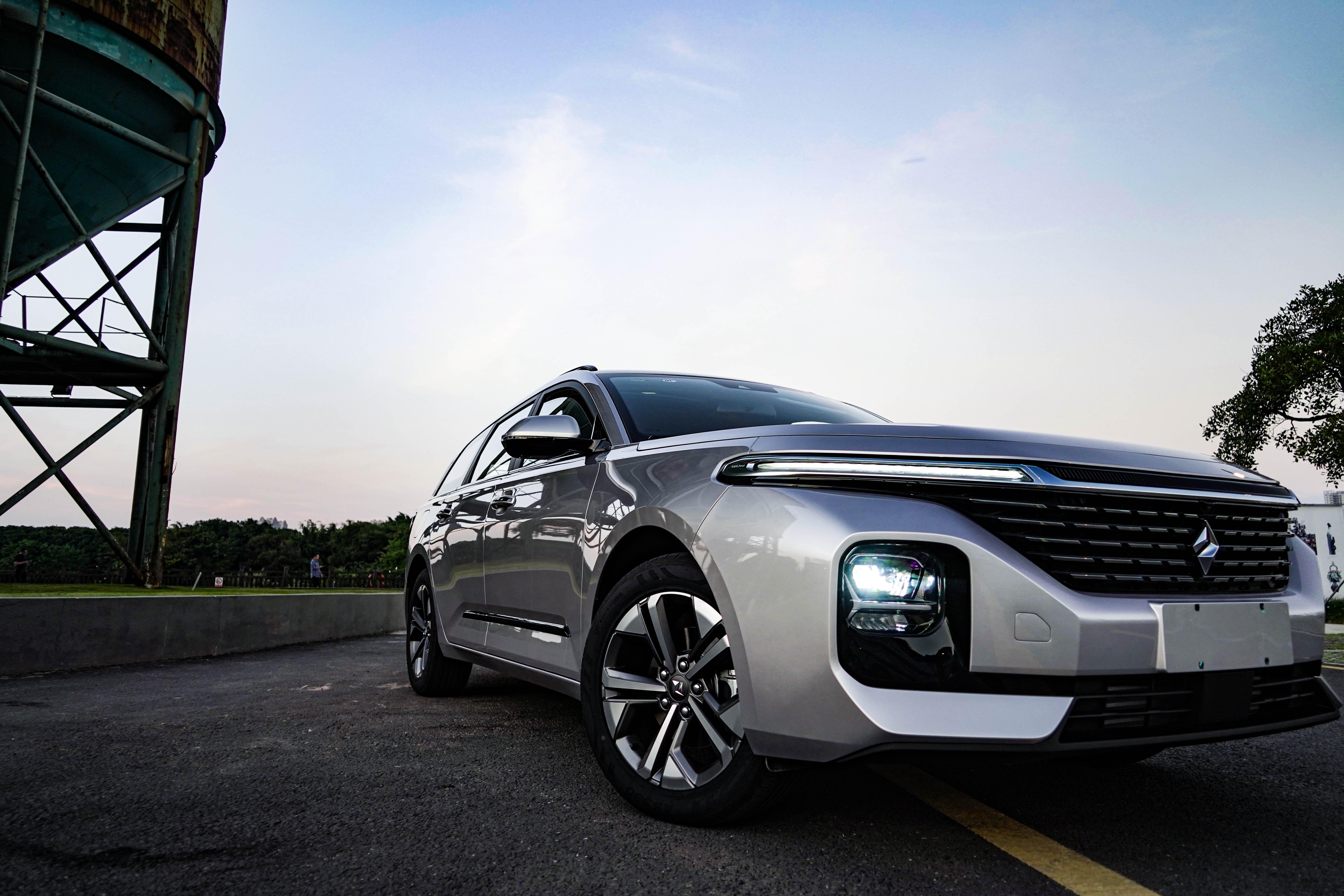 会是人民需要的旅行车吗试驾新宝骏rc5w