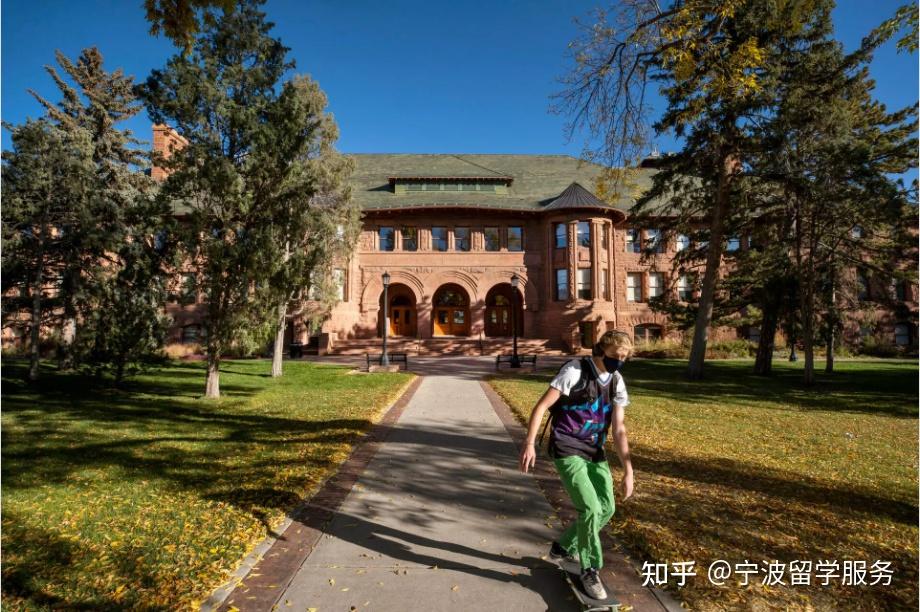 colorado college学校基本信息成立时间:1874 年位置:科罗拉多斯