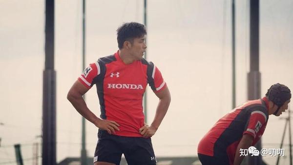 日本橄榄球选手山本悠翔,这颜值身材比宏翔还帅啊! - 知乎