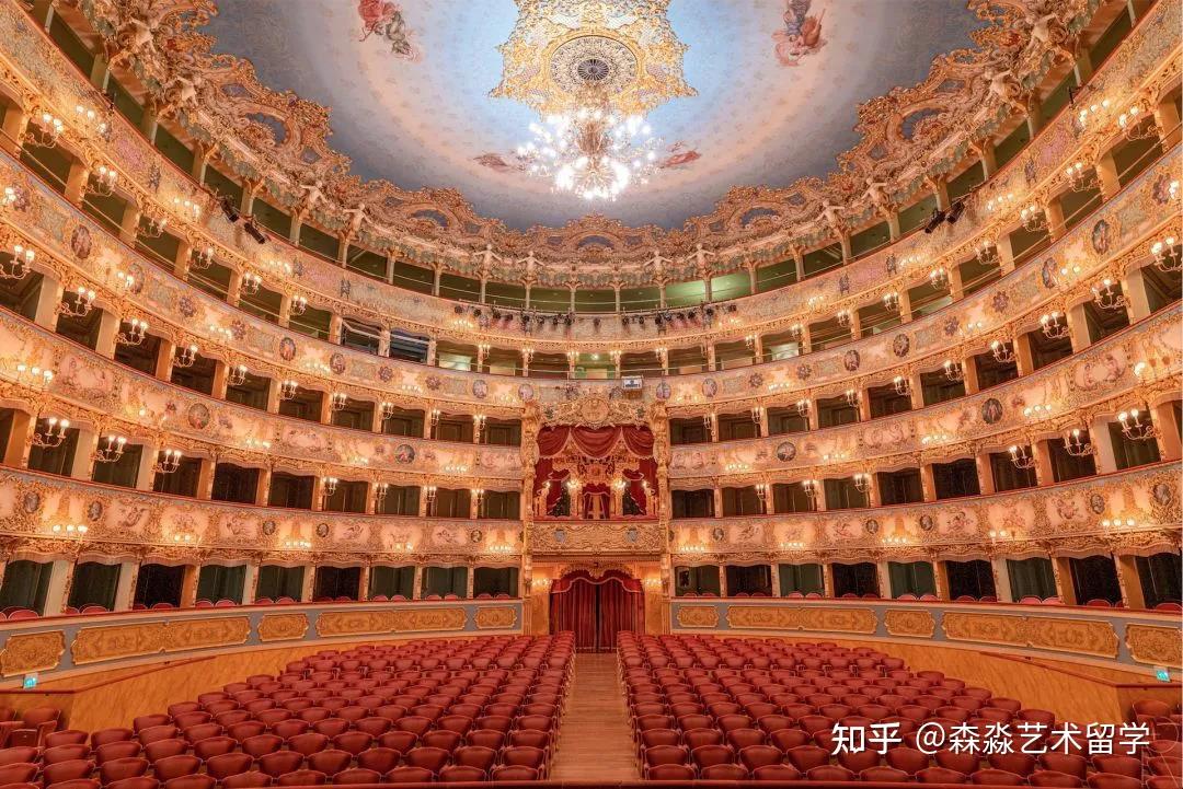 意大利人在家里看歌剧疫情之后如何学习舞台美术
