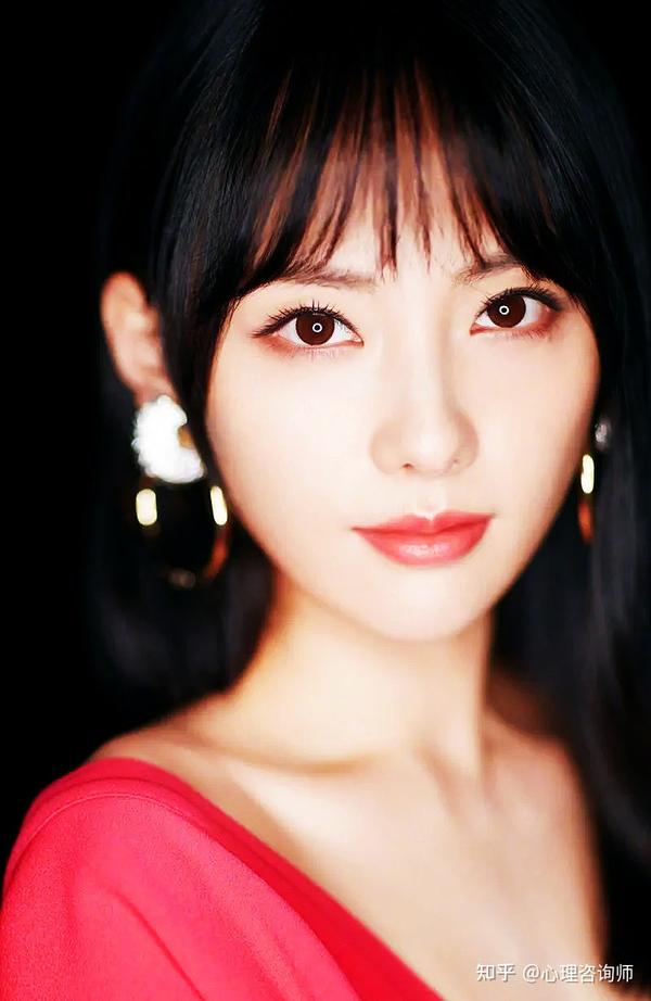 "一帘幽梦"张嘉倪:与买超结婚生子,如今过得怎么样?