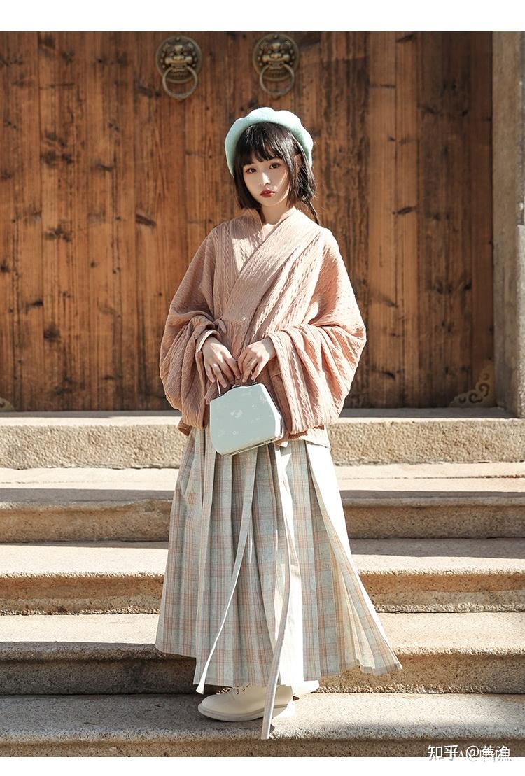 穿汉服的小伙伴们是怎么搭配靴子的