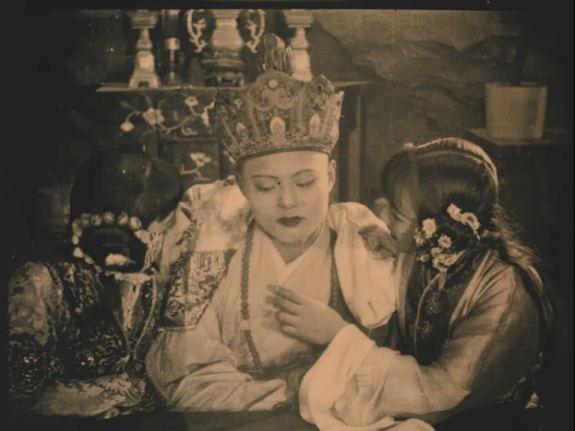 两部老电影盘丝洞截图欣赏1927年上海老电影1967年香港邵氏电影