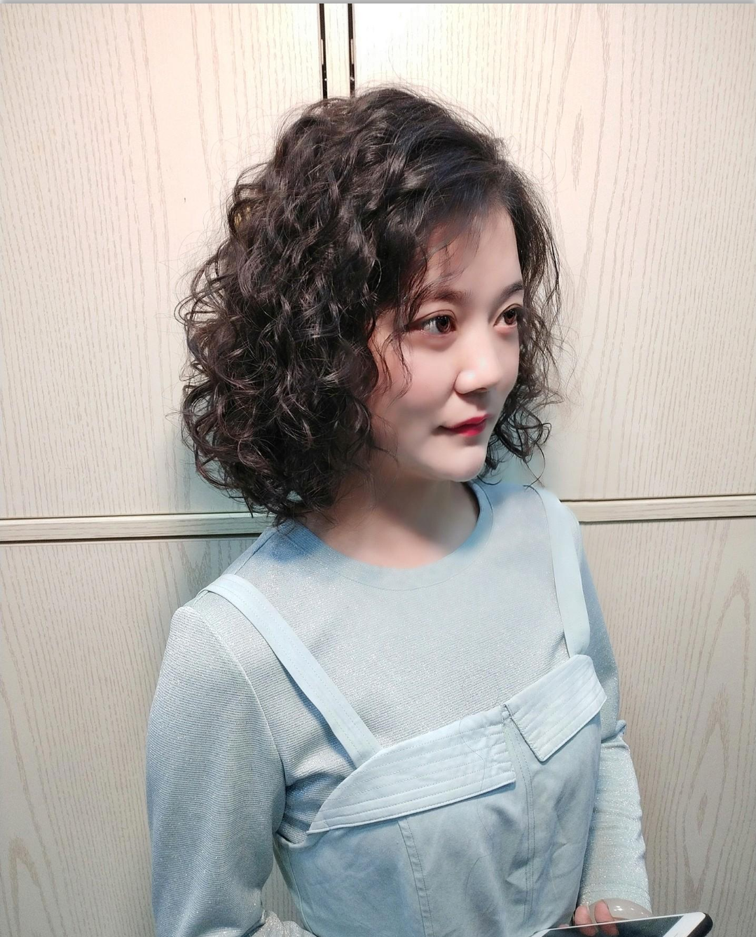 韩式蛋卷头发型图片大全 非常百搭的烫发发型-女生发型图片-发型站_最新流行发型设计发型图片与美发造型门户网