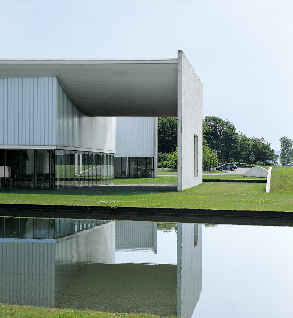 斯蒂文·霍尔的字母表丨小李子终于拿奥斯卡了,而这位"建筑界的小李子