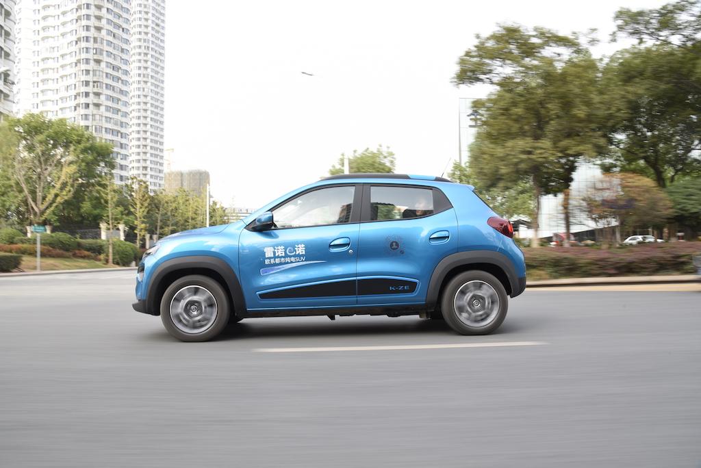 一电试车行驶品质出色试驾东风雷诺e诺