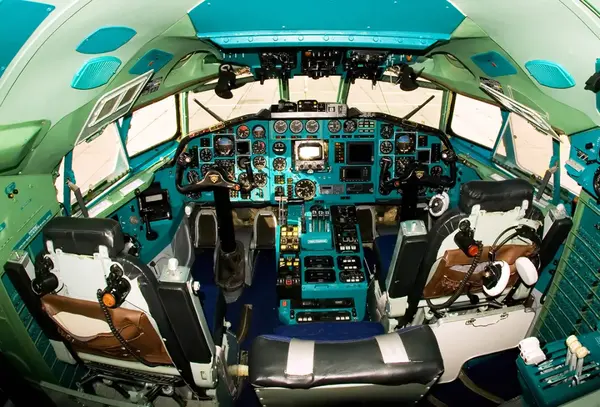 图-154m驾驶舱摄影师Александр Маркин