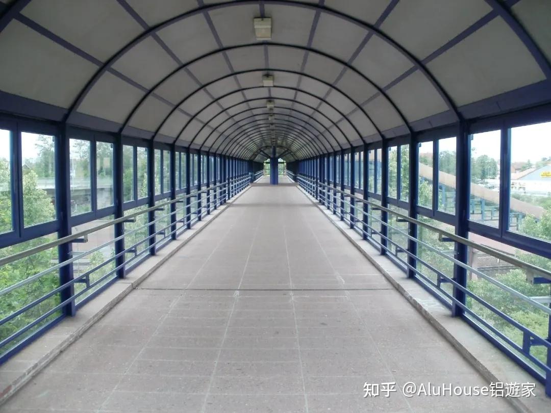 人行天桥建造材料大比拼,铝合金天桥到底赢在哪里? - 知乎