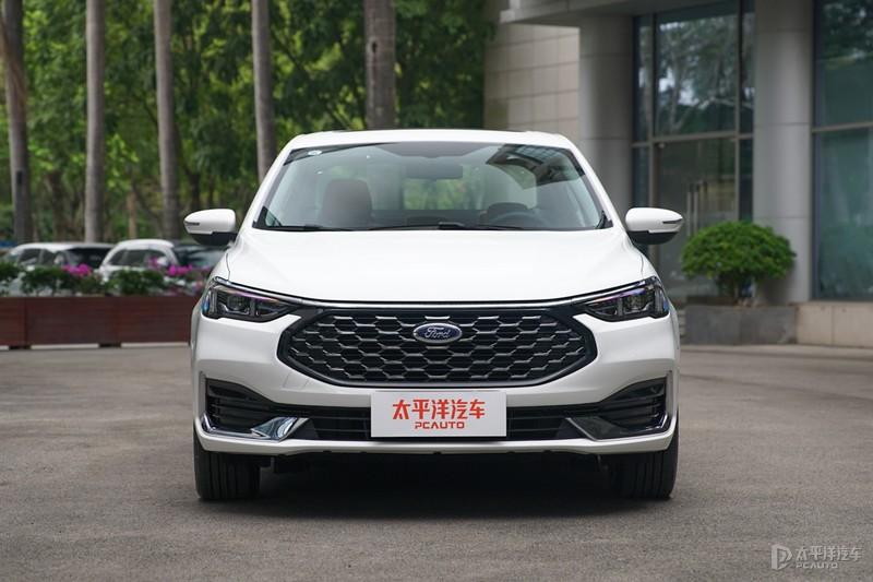 【太平洋汽车网 新车频道】4月12日,长安福特官方宣布,新款福睿斯(询