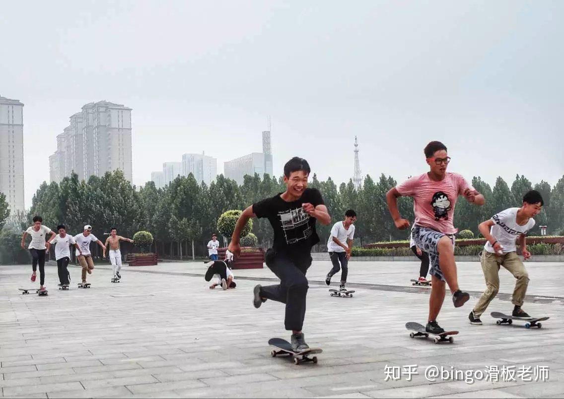 【教学视频】教你滑板滑行-祁梦博客