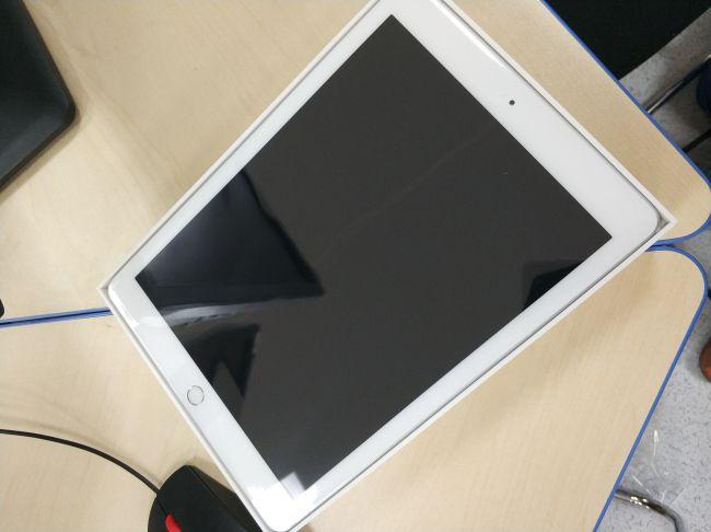 如何评价苹果 2018 年 3 月 27 日发布的 9.7 寸