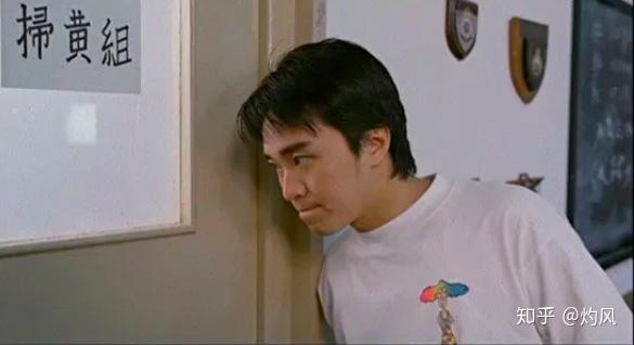 怎么样才能找到视频中的同款衣服 v2-72355d0872fa9a77fdf9521c90e928ea_r.jpg