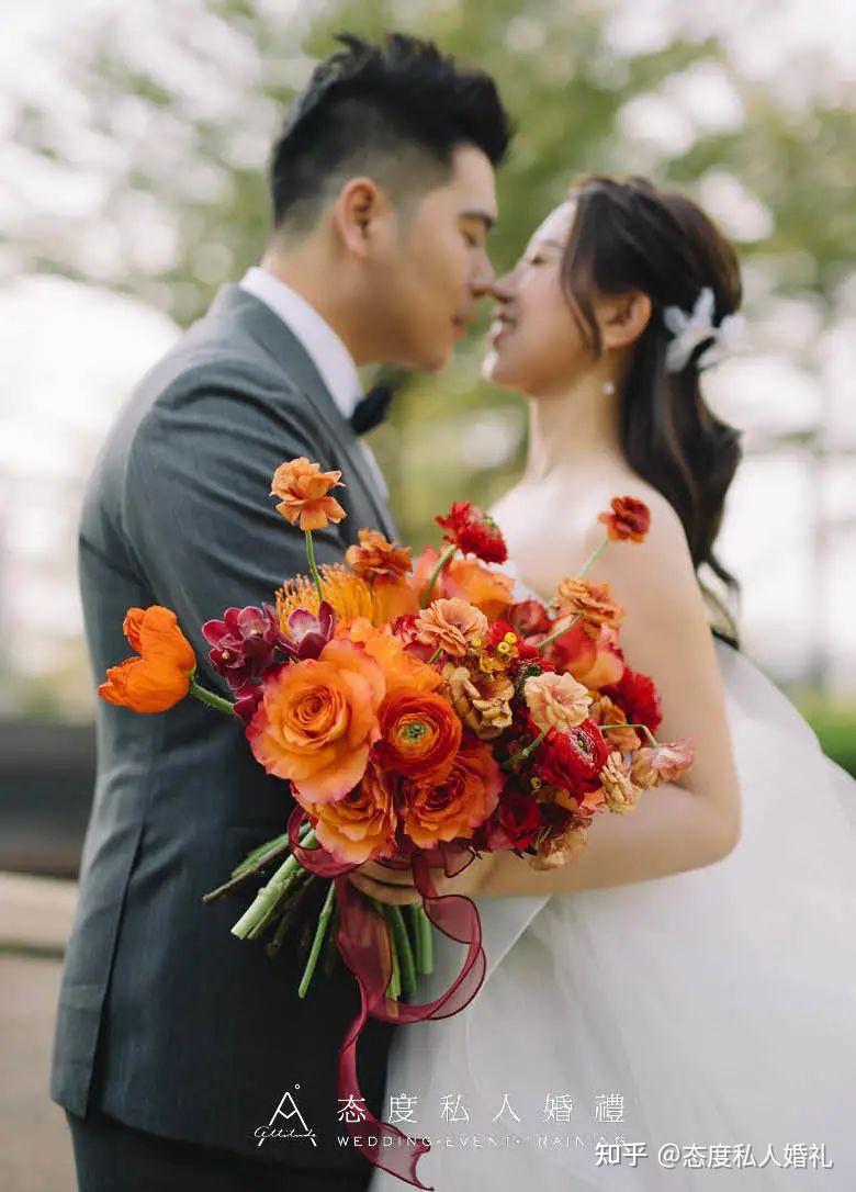 8种类型手捧花如何选择?这样搭配婚礼拍照超出片 - 知乎