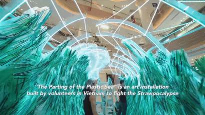 他用捡来的垃圾创作出璀璨星河迷倒10万人却探讨了一个严肃的问题