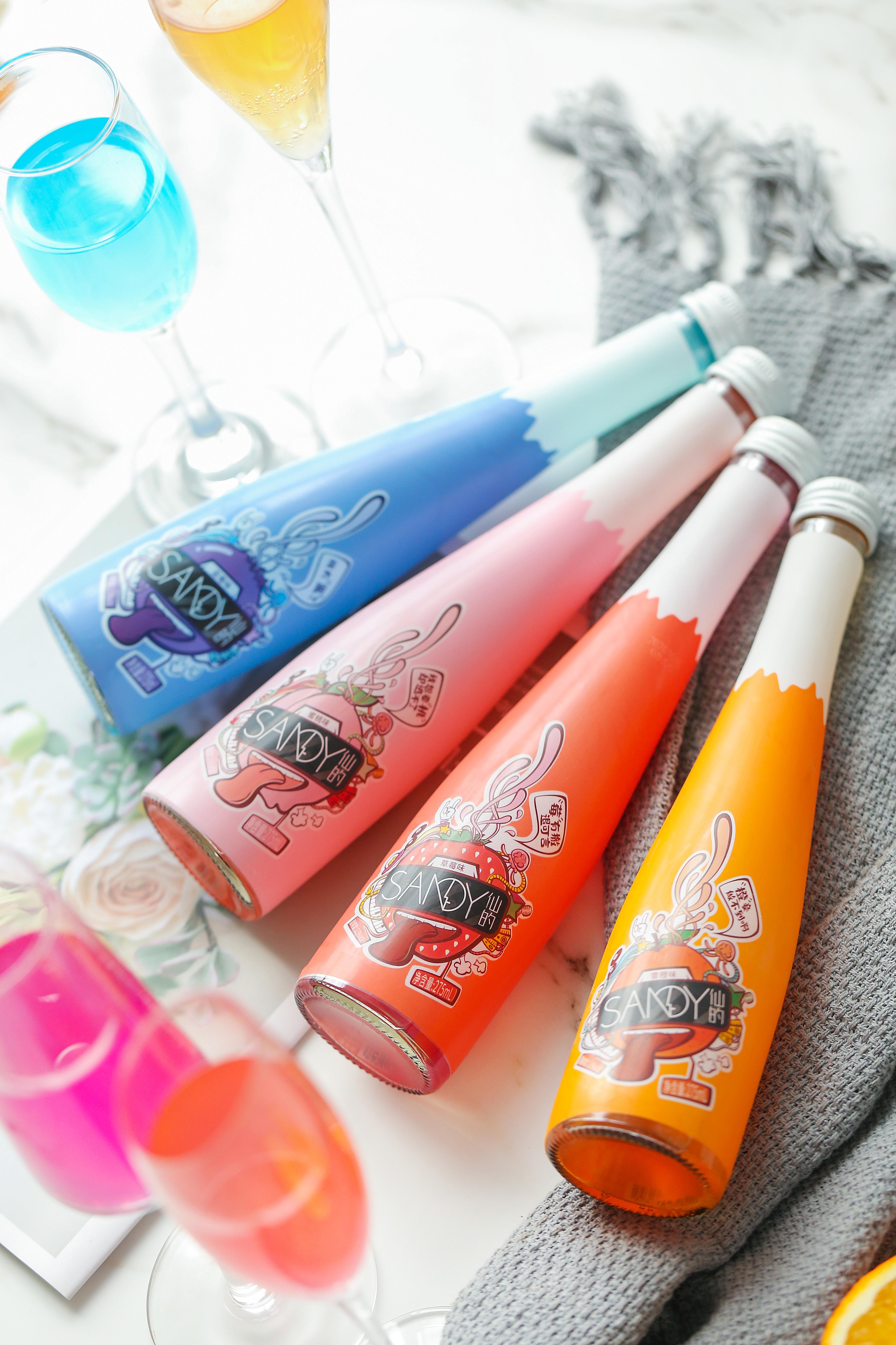 小精灵鸡尾酒,谁也不服,因为我们"正青春"