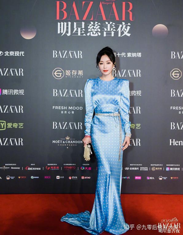 赵丽颖高清全身图 v2-72632c7d3c3d4be68aea9827cb07eb82_r.jpg