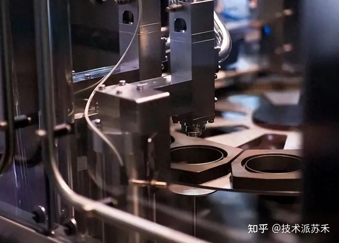 光刻机第一龙头业绩暴增952下一个捷荣技术