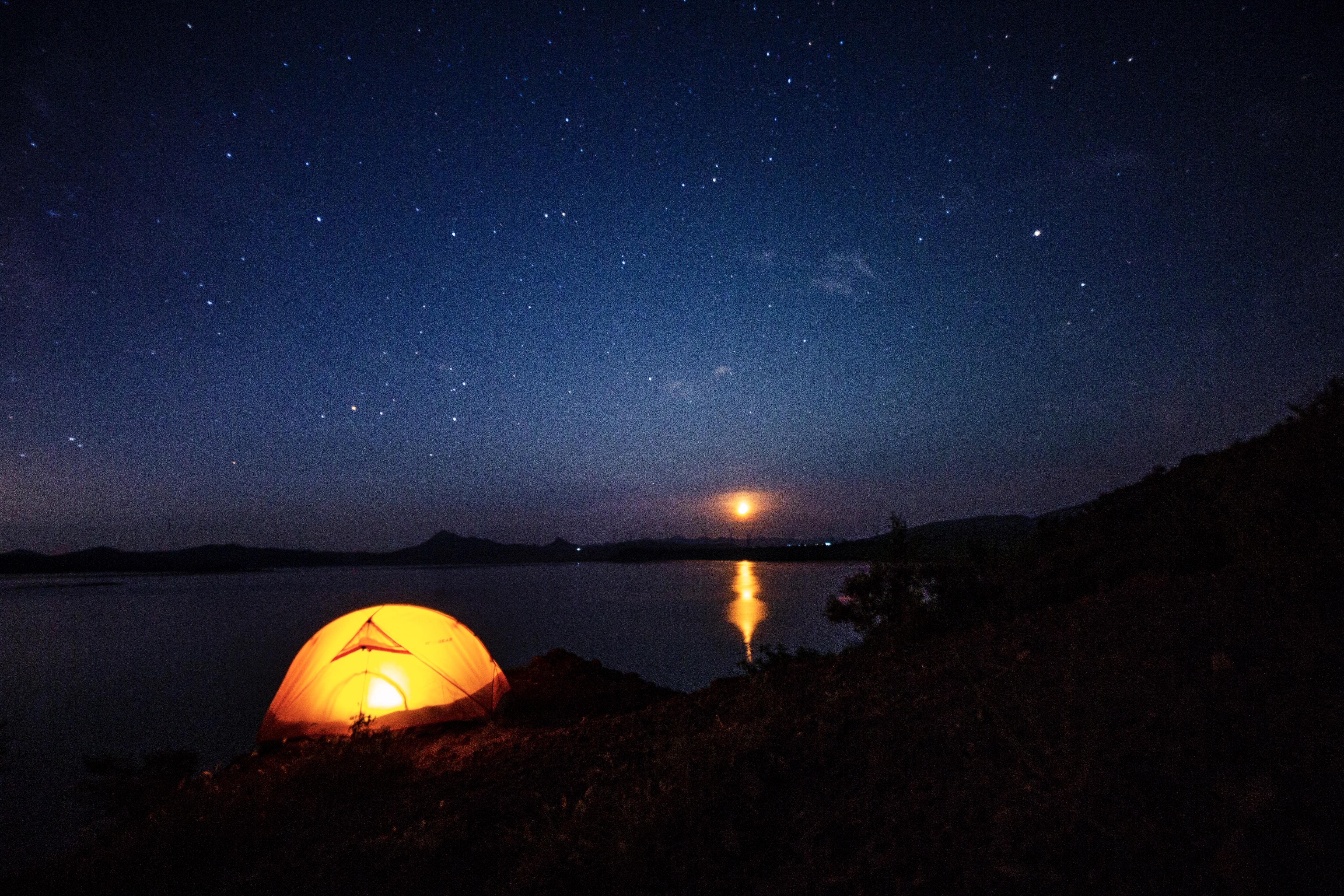露营的时候,你拍过最美的星空是什么样的? - 知乎