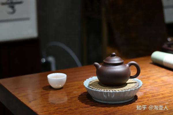 オンラインショップ 印章 彫 鶏血石 銘 談尭坤 紫砂名家 中国 印 印鑑 古印章 木工、竹工芸