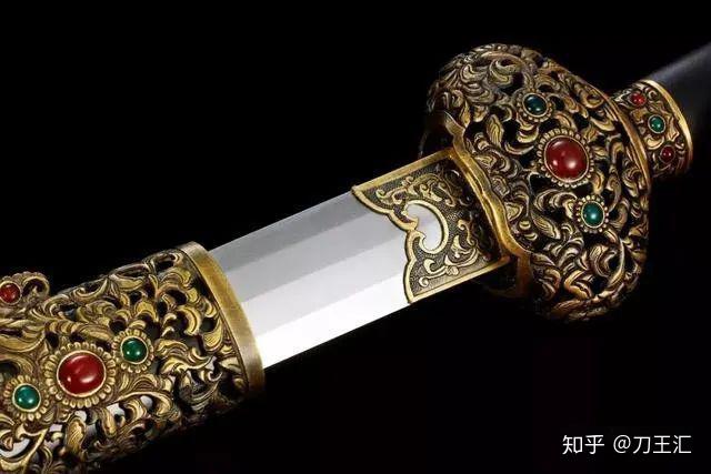 听多了唐刀，那你知道唐剑吗？自带一股温柔气质——奢华精致的堂皇宝剑 - 知乎
