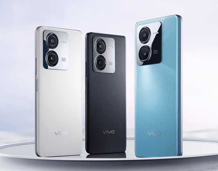 vivo y100t是新手机,256g版本的价格在一千四左右.