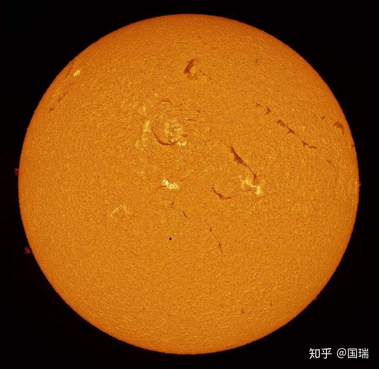 全球冰川融化温度升高与近十一年太阳活跃程度明显减少之间可能存在的