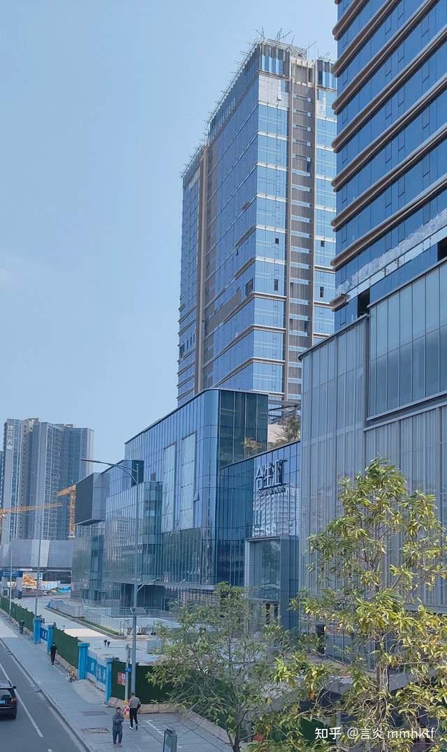 我咧个豆!天河合生汇,你是要整名表店集合吗?! - 知乎