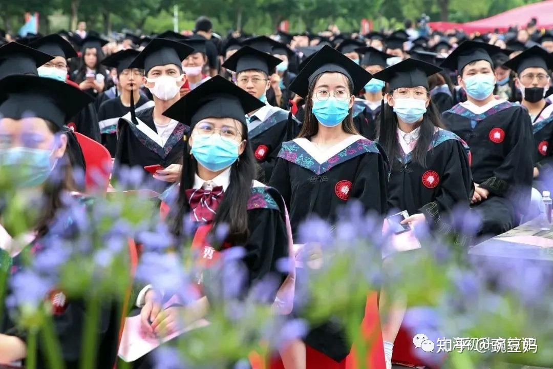 地大宝石学院(地大的宝石及材料工艺学就业咋样)