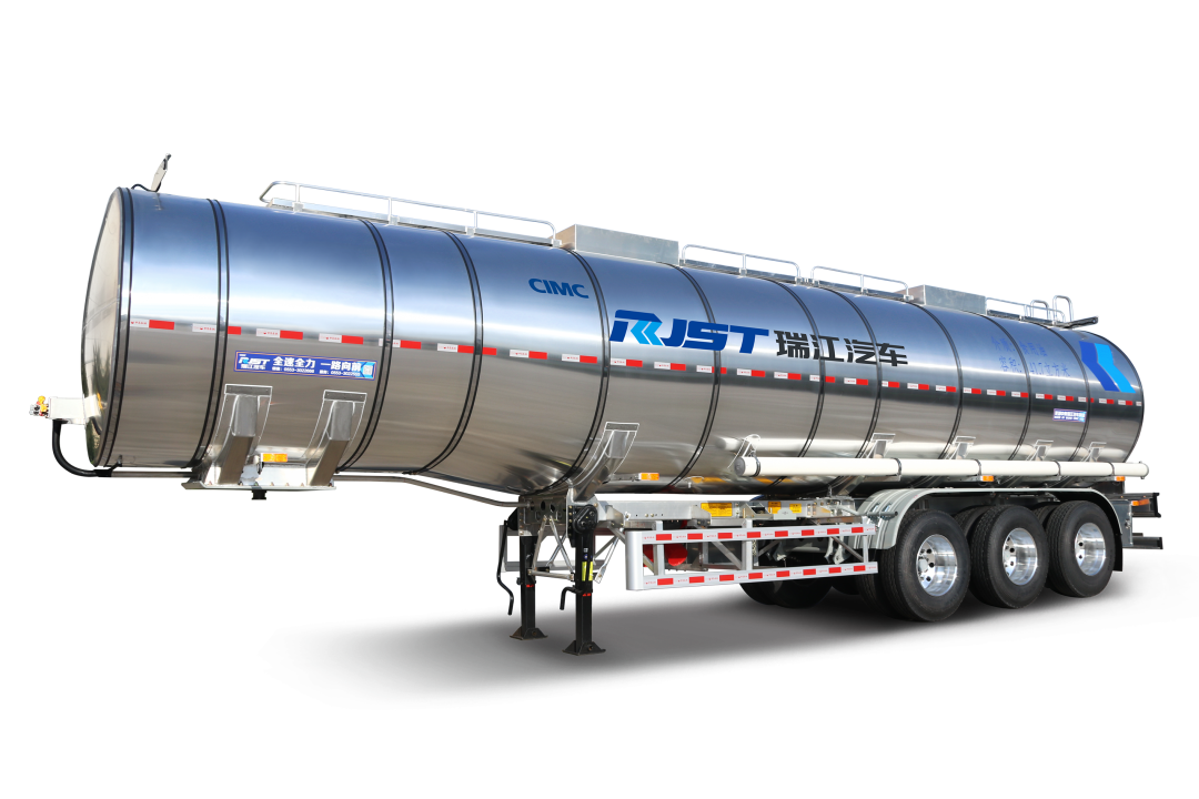 荣耀前行势不可挡暨中集瑞江2021款液罐车品鉴会隆重举行